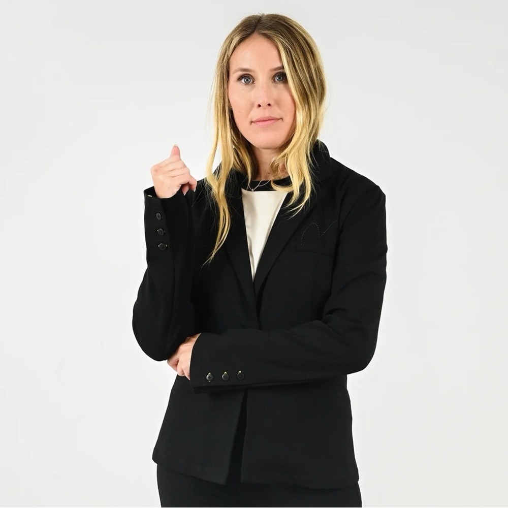Kerri Rosenthal Black Tailored Women's Blazer - Classic Suit Jacket